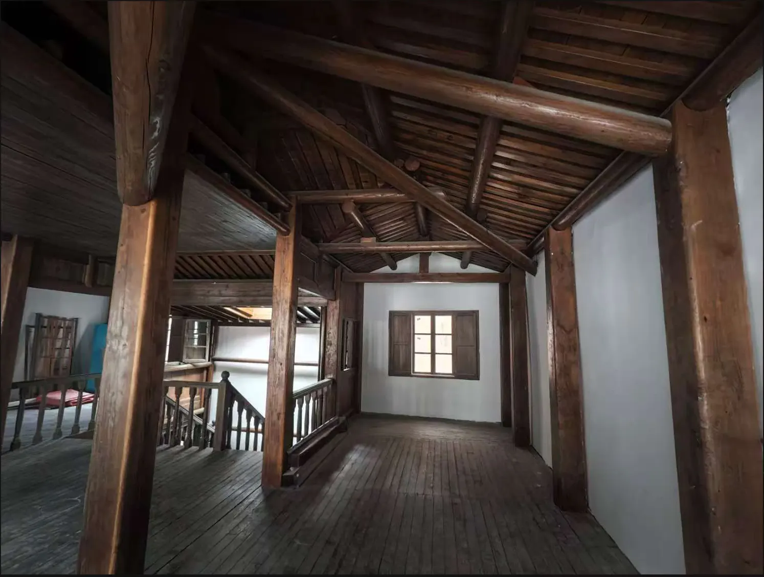 Wooden main hall construction3