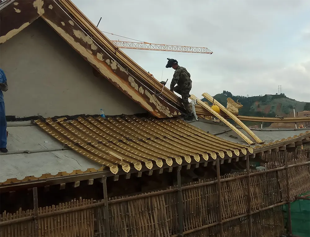 Wooden main hall construction5